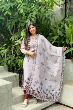 Gulveen Blossom Linen Suit Set